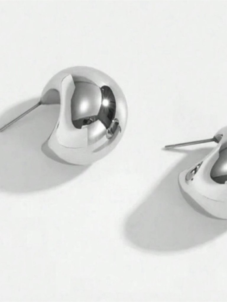 New! Silver Crescent Bulb Lightweight Earrings (1033) Nwot